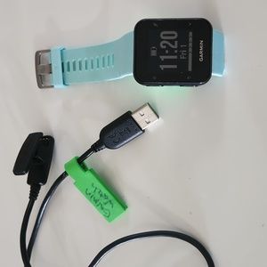 Garmin Forerunner 35 GPS Running Watch/Frost Blue